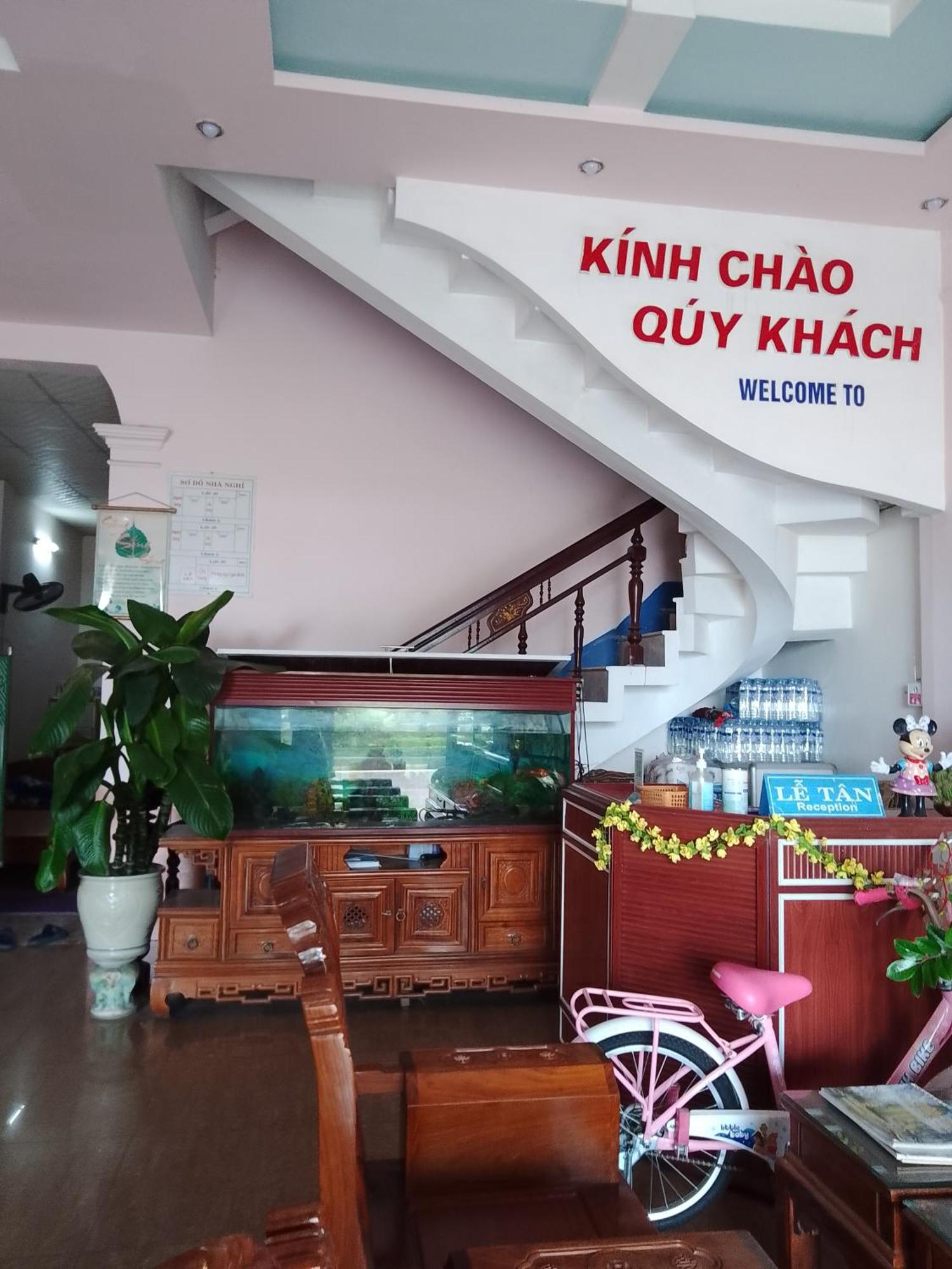 Nha Nghi Hang Nga 동허이 외부 사진